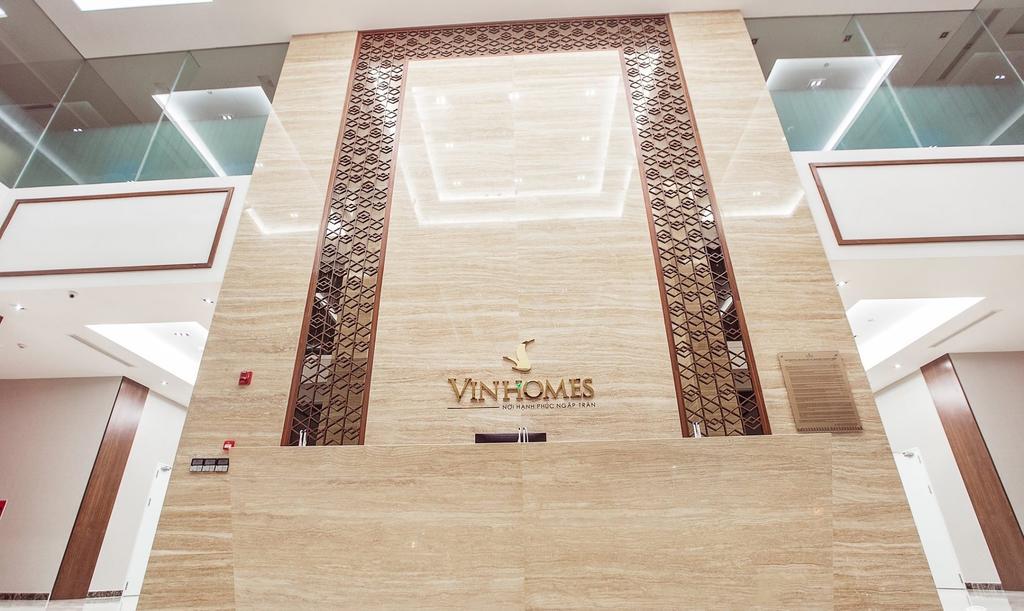 The Berry Vinhomes Luxury Apartments Хошимин Екстериор снимка