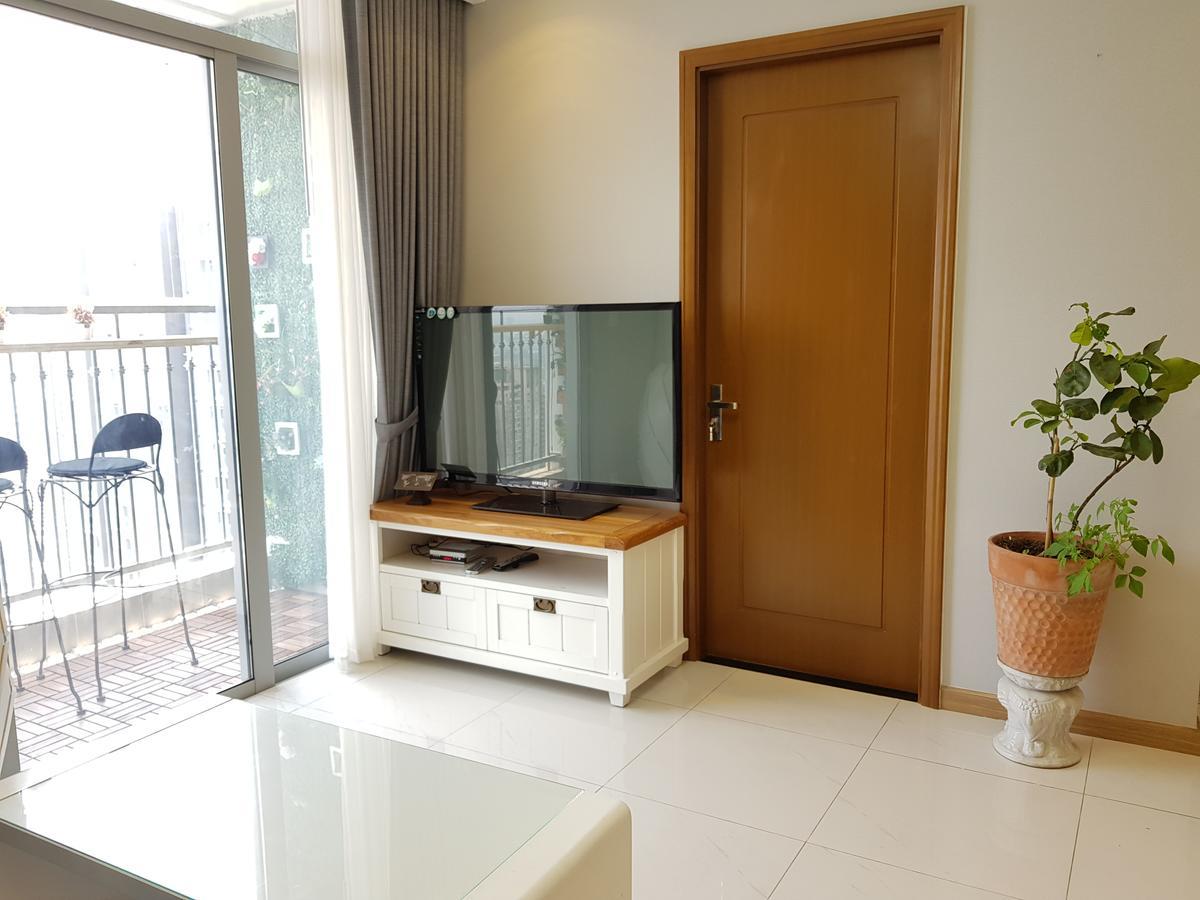 The Berry Vinhomes Luxury Apartments Хошимин Екстериор снимка