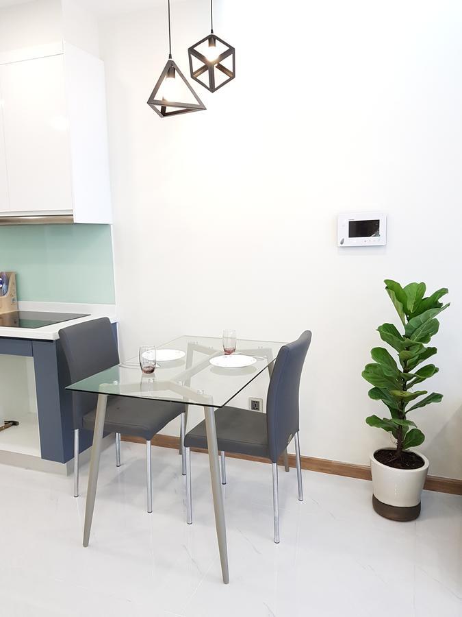 The Berry Vinhomes Luxury Apartments Хошимин Екстериор снимка