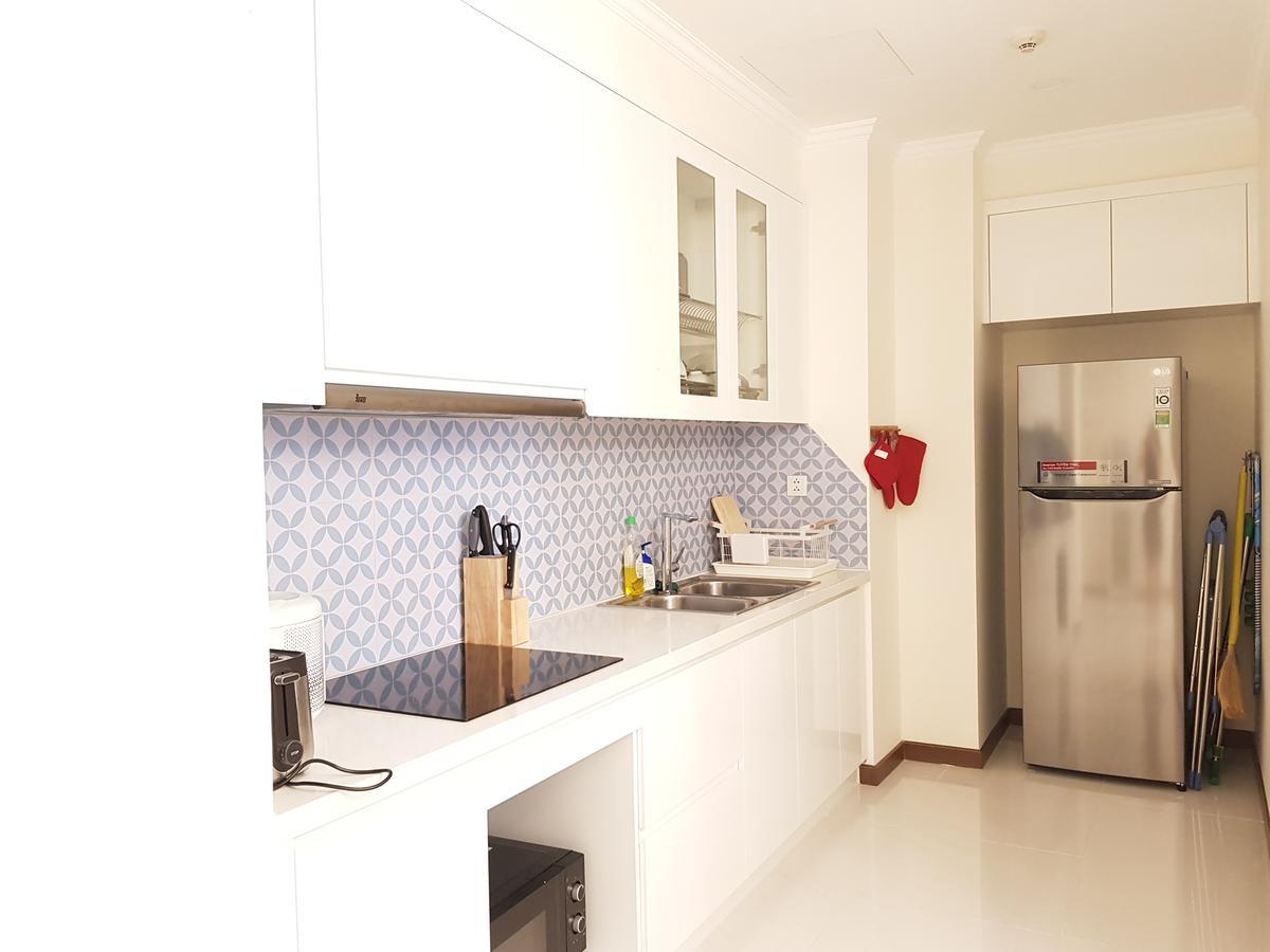 The Berry Vinhomes Luxury Apartments Хошимин Екстериор снимка