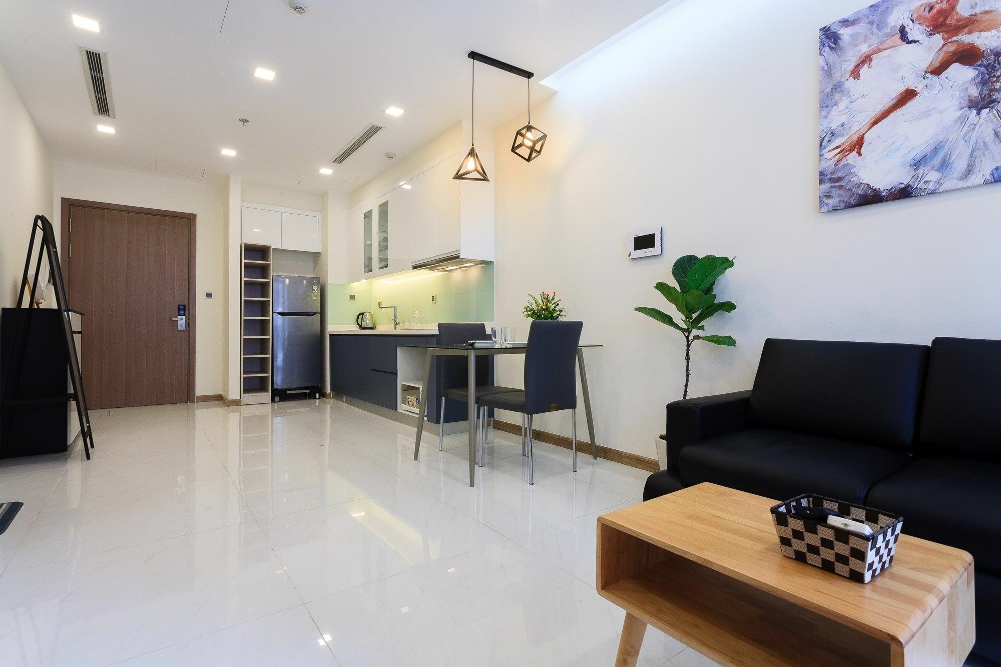 The Berry Vinhomes Luxury Apartments Хошимин Екстериор снимка