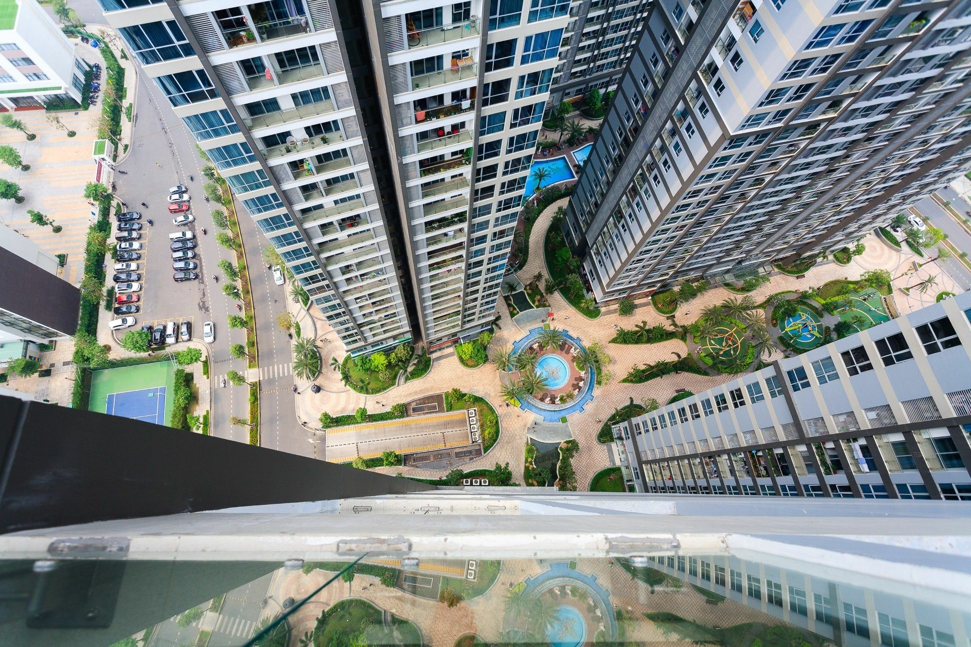 The Berry Vinhomes Luxury Apartments Хошимин Екстериор снимка